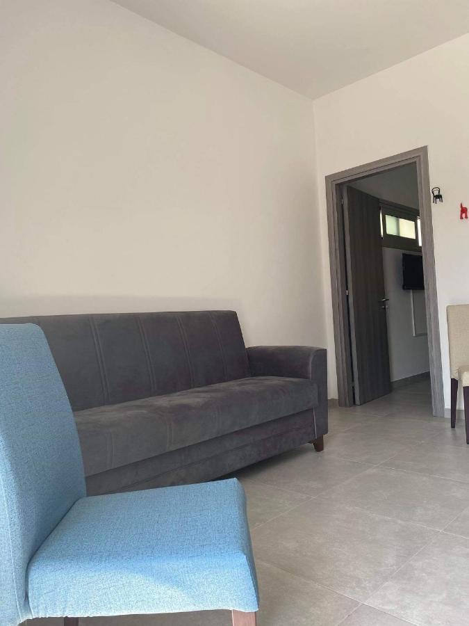 Ellenapa Apts & Studios Ajía Nápa Eksteriør bilde